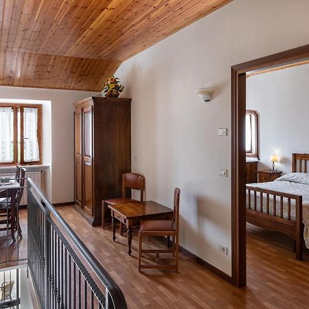 Agriturismo Della Pieve 巴多利诺 外观 照片