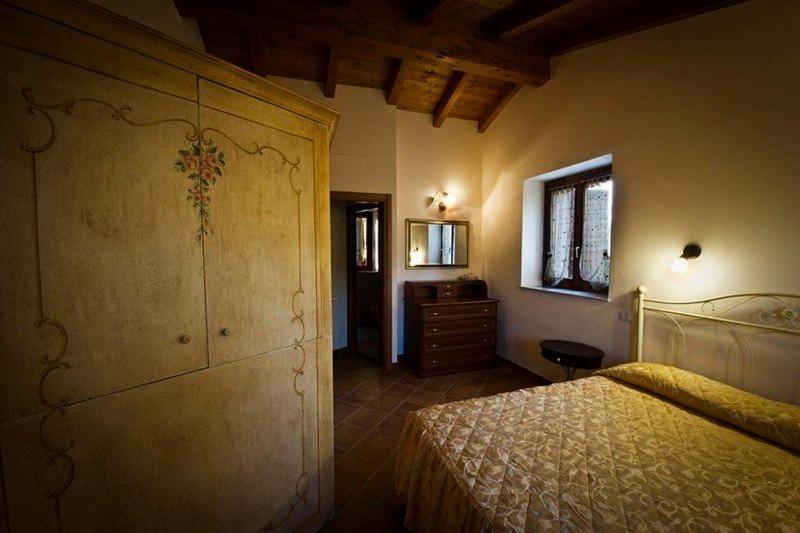 Agriturismo Della Pieve 巴多利诺 客房 照片